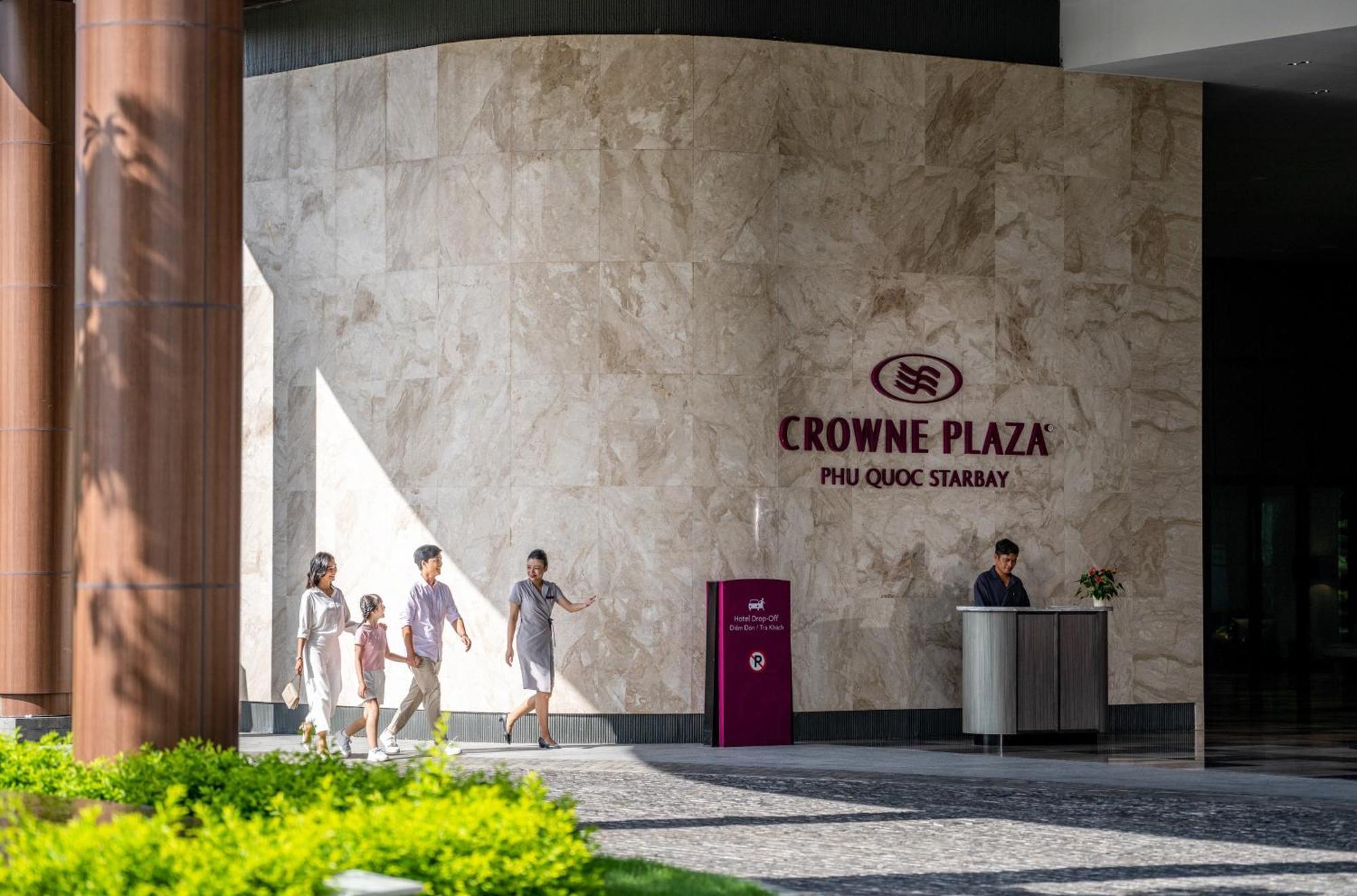 ホテル Crowne Plaza Phu Quoc Starbay By Ihg エクステリア 写真
